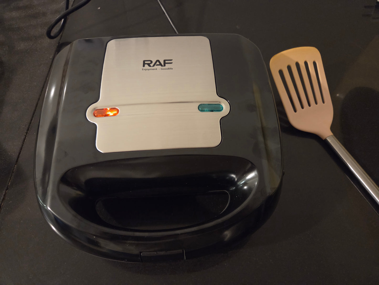 Wafflera 4 en 1 MULTIUSO